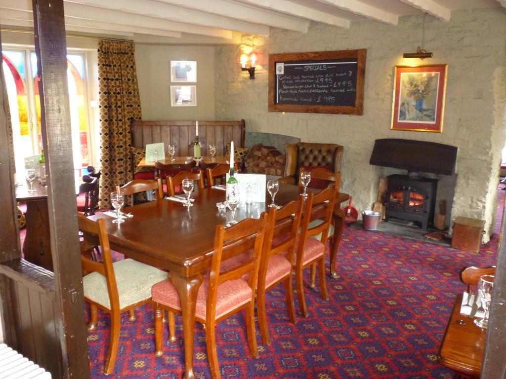 Royal Oak Inn Lostwithiel Exteriör bild